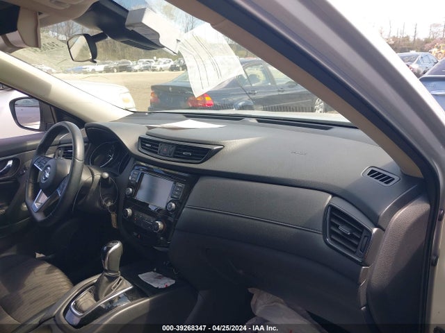 Nissan ROGUE S 2019 5N1AT2MV4KC841975 Image 5