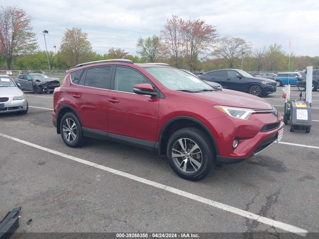 Toyota Rav4 Xle 2018 2T3RFREV0JW713864 main image