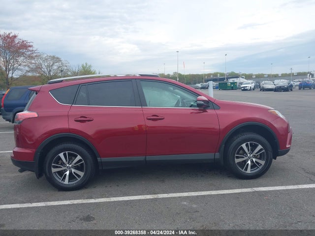 Toyota Rav4 Xle 2018 2T3RFREV0JW713864 Image 13