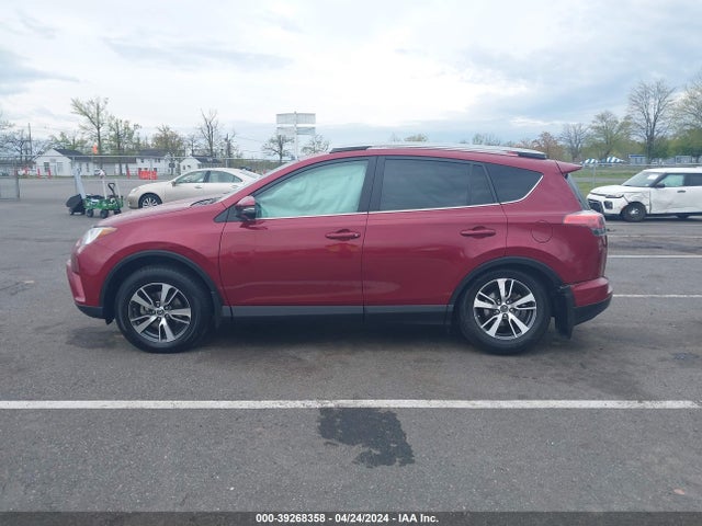 Toyota Rav4 Xle 2018 2T3RFREV0JW713864 Image 14
