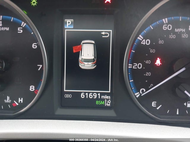 Toyota Rav4 Xle 2018 2T3RFREV0JW713864 Image 15