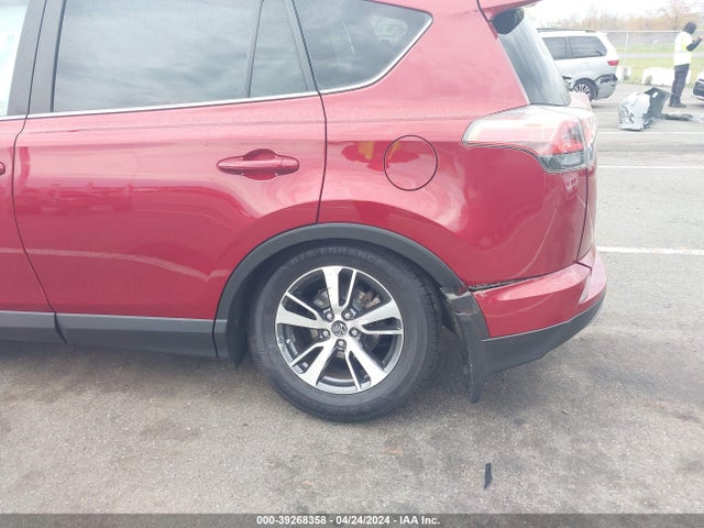 Toyota Rav4 Xle 2018 2T3RFREV0JW713864 Image 6