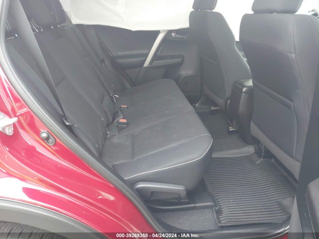 Toyota Rav4 Xle 2018 2T3RFREV0JW713864 Image 8
