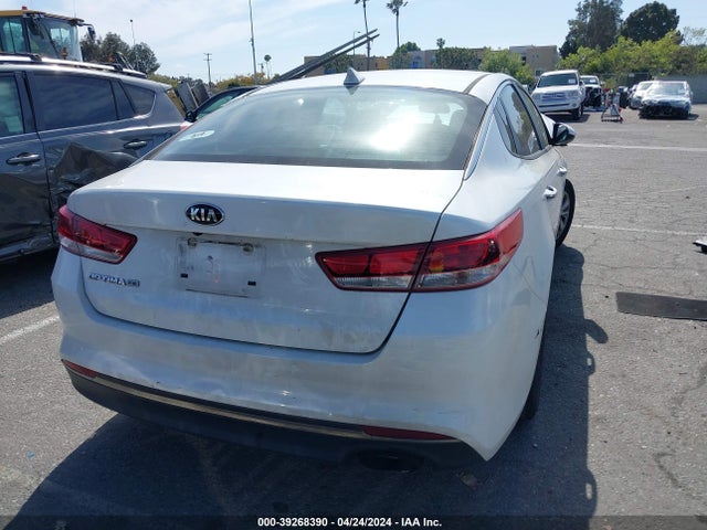 KIA Optima Lx 2016 KNAGT4L35G5107137 Image 16