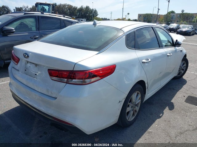 KIA Optima Lx 2016 KNAGT4L35G5107137 Image 4