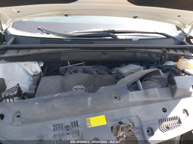 Toyota Highlander Xle 2018 5TDJZRFH1JS863304 Image 10