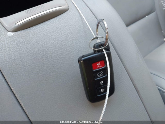 Toyota Highlander Xle 2018 5TDJZRFH1JS863304 Image 11