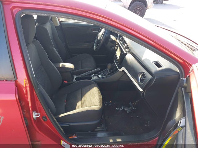Toyota COROLLA IM 2018 JTNKARJE7JJ552915 Image 5