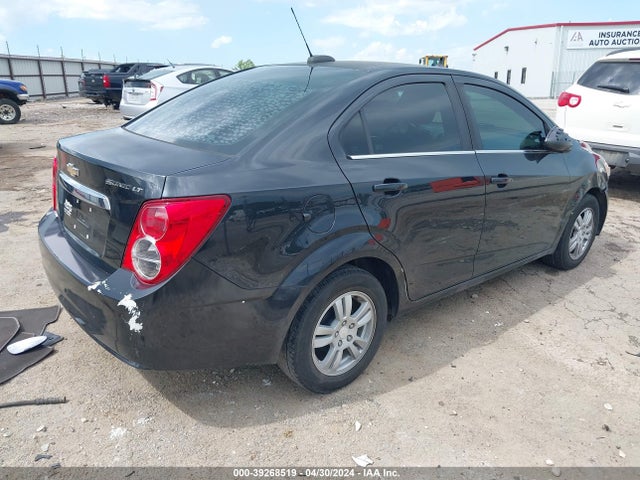 Chevrolet Sonic Lt Auto 2015 1G1JC5SH9F4180908 Image 4