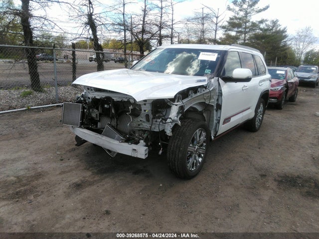 Toyota Sequoia Platinum 2023 7SVAAABA4PX006016 Image 2