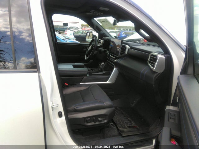 Toyota Sequoia Platinum 2023 7SVAAABA4PX006016 Image 5
