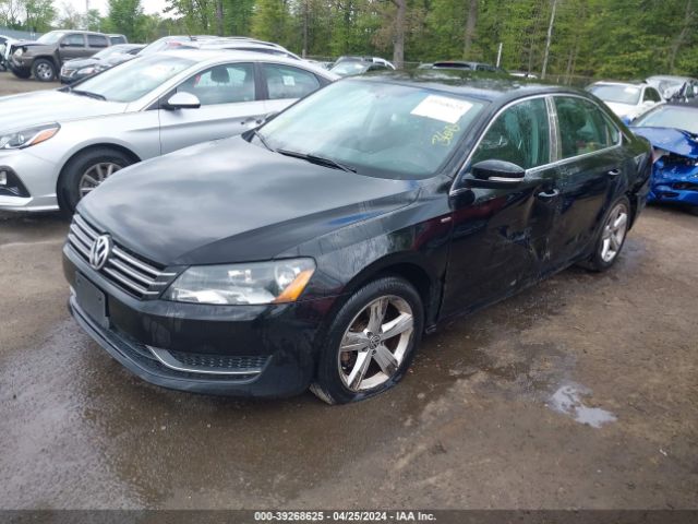 1VWAT7A38EC023042 Volkswagen Passat 1.8t Wolfsburg Edition