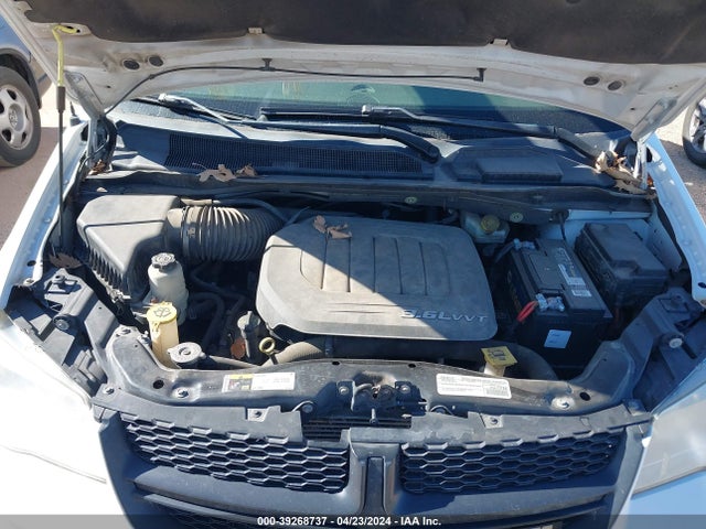 2C4JRGAGXFR680485 RAM Cargo Tradesman