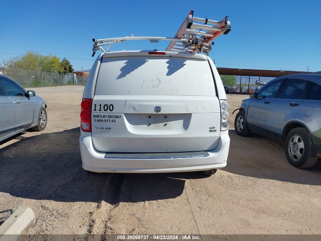 2C4JRGAGXFR680485 RAM Cargo Tradesman