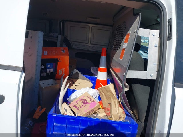 2C4JRGAGXFR680485 RAM Cargo Tradesman