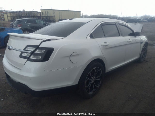 1FAHP2KT3GG144375 Ford TAURUS SHO