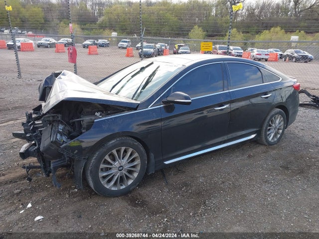 Hyundai Sonata Limited 2015 5NPE34AF2FH154504 Image 2