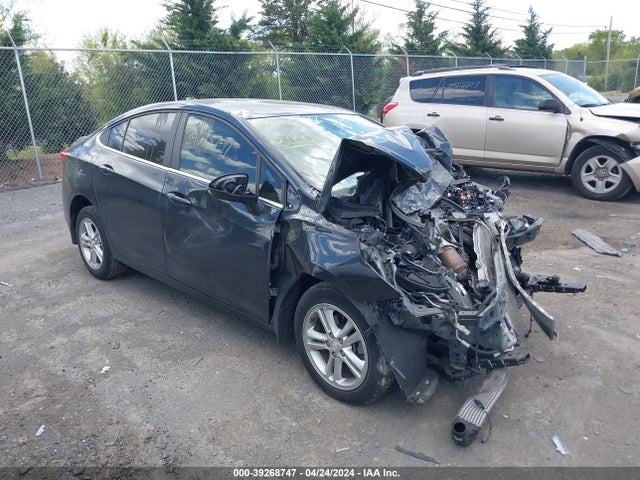 Chevrolet Cruze Lt Auto 2018 1G1BE5SM7J7147103 главное изображение