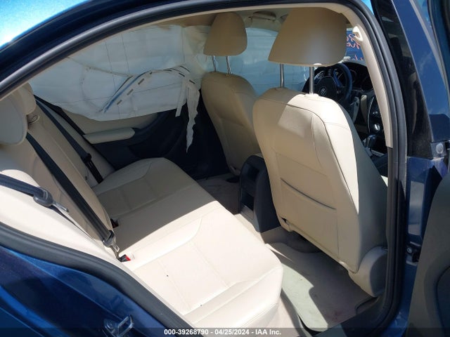 3VWL17AJ6GM319871 Volkswagen Jetta 1.8t Sel