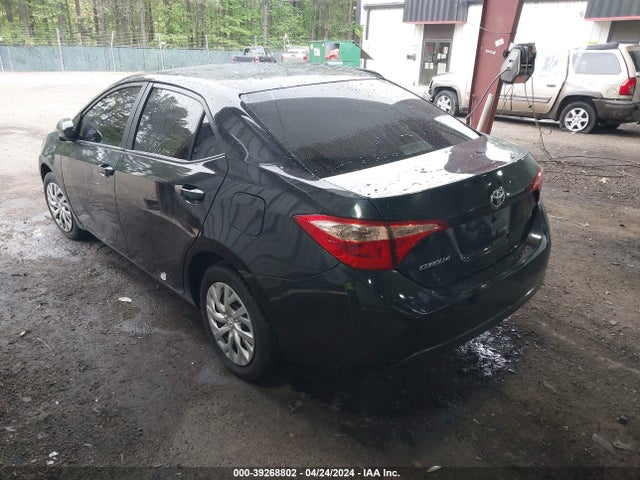 Toyota COROLLA LE 2019 5YFBURHE8KP871724 Image 3