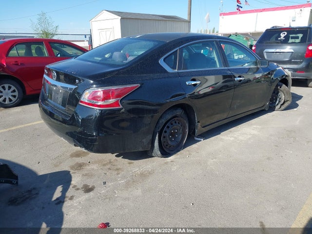 Nissan Altima 2.5 S 2015 1N4AL3AP6FC436678 Image 4