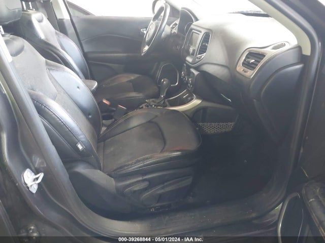 Jeep Compass Latitude Fwd 2018 3C4NJCBB9JT377014 Image 5