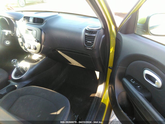 KIA Soul 2014 KNDJN2A26E7707412 Image 5