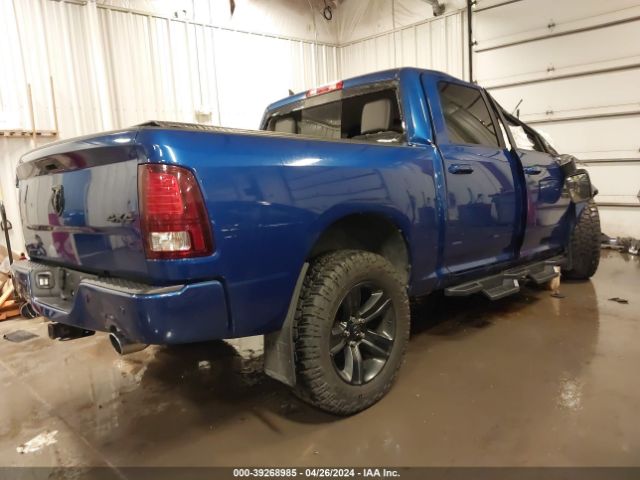 1C6RR7MT2JS216021 RAM 1500 Sport