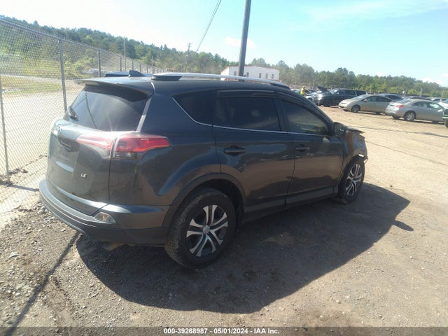 Toyota RAV4 LE 2016 JTMZFREV2GJ094465 Image 4