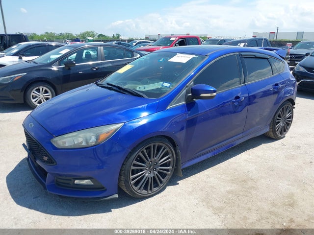 Ford FOCUS ST 2015 1FADP3L99FL268762 Image 2