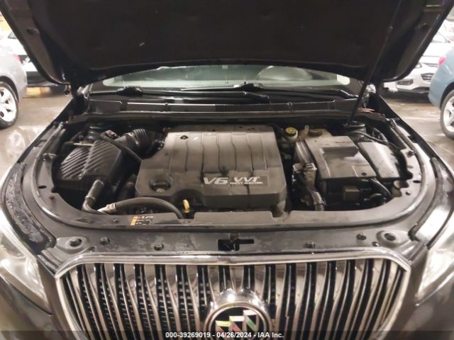 1G4GB5G31EF284261 Buick Lacrosse Leather Group