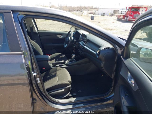 3KPF24AD3PE603684 KIA Forte Lxs