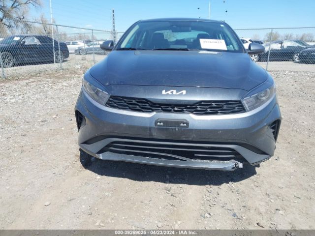 3KPF24AD3PE603684 KIA Forte Lxs