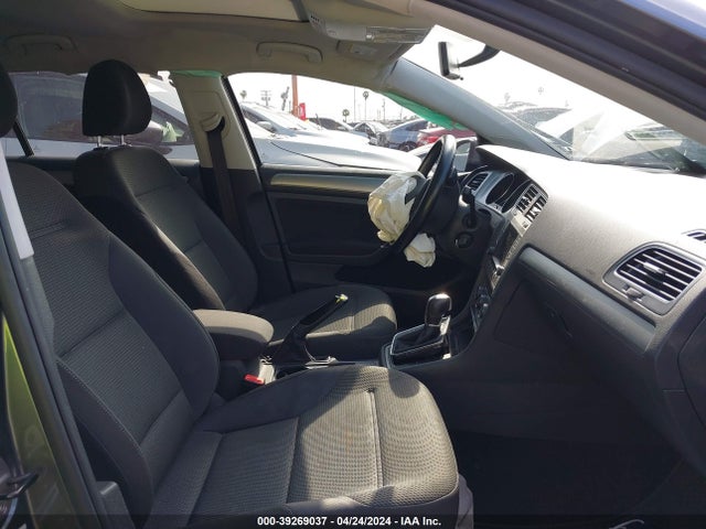 3VW217AU8GM039004 Volkswagen Golf Tsi S 4-door