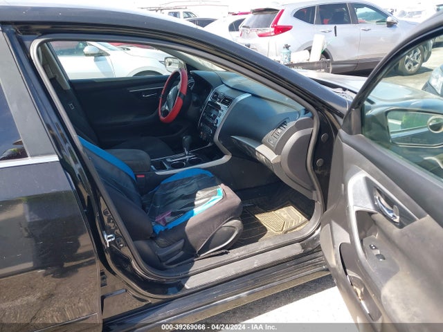 Nissan Altima 2.5 S 2014 1N4AL3AP1EN361763 Image 5