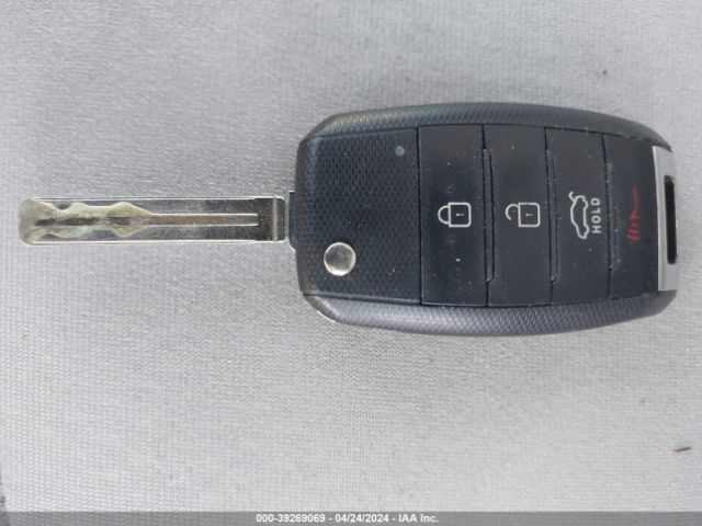 5XXGM4A72FG506765 KIA Optima Lx