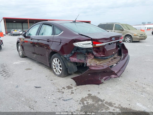 Ford FUSION S 2017 3FA6P0G77HR202800 Image 3