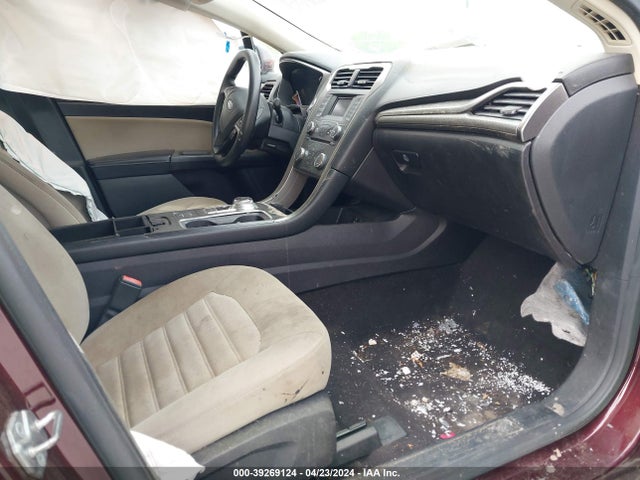 Ford FUSION S 2017 3FA6P0G77HR202800 Image 5
