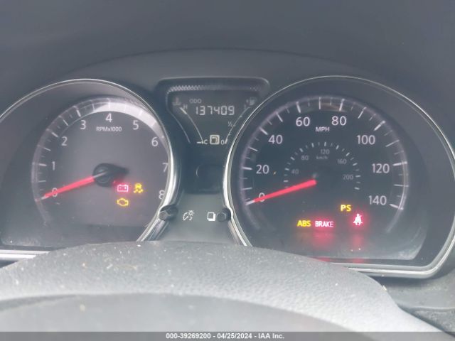 3N1CN7AP5FL880162 Nissan Versa 1.6 Sl