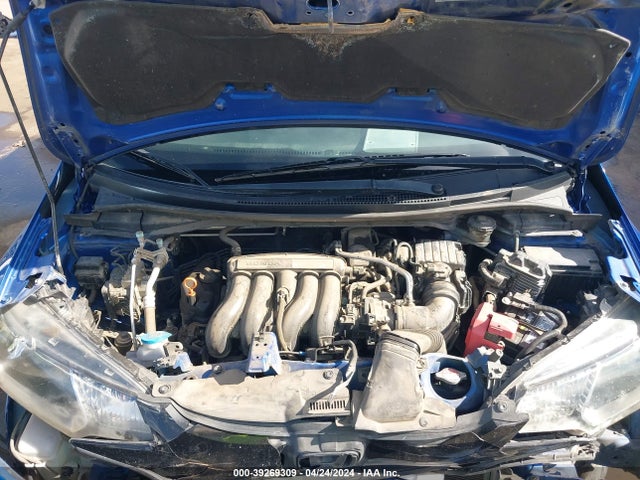 Honda FIT LX 2017 JHMGK5H5XHS005372 Image 10