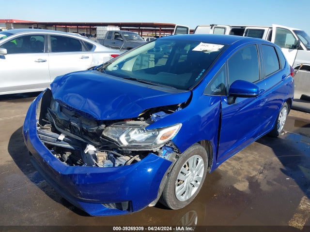 Honda FIT LX 2017 JHMGK5H5XHS005372 Image 2
