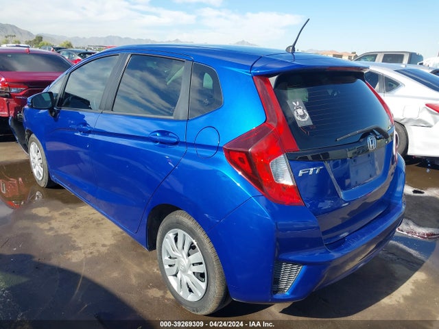 Honda FIT LX 2017 JHMGK5H5XHS005372 Image 3
