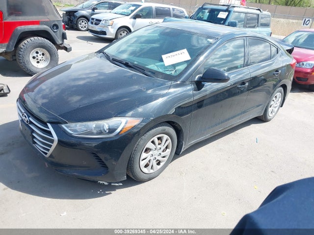 Hyundai ELANTRA SE 2017 5NPD74LFXHH188738 Image 2