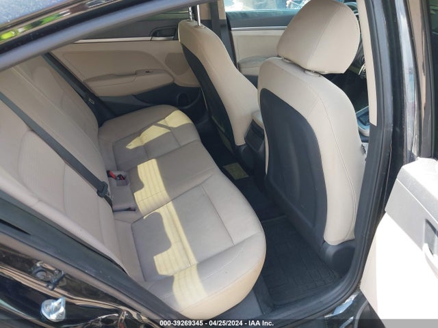 Hyundai ELANTRA SE 2017 5NPD74LFXHH188738 Image 8