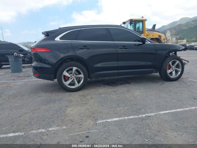 SADCJ2FXXKA601296 Jaguar F-pace 25t Premium