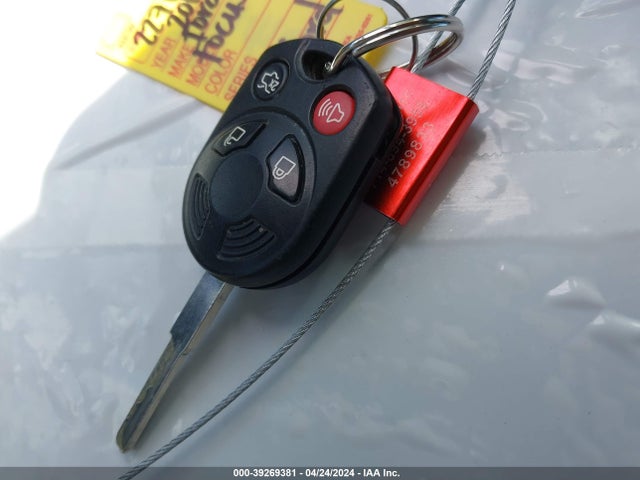 Ford FOCUS SE 2017 1FADP3K21HL325608 Image 11