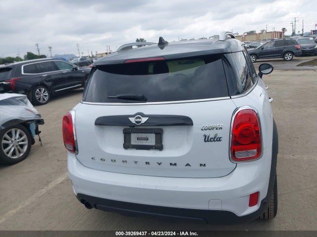 WMZYS7C36J3E08677 Mini COOPER COUNTRYMAN