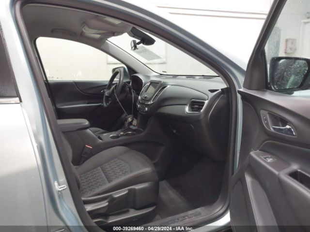 2GNAXUEV4N6142689 Chevrolet Equinox Awd Lt