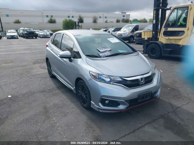 2018 Honda Fit Sport მანქანა იყიდება აუქციონზე, vin: 3HGGK5H61JM708997, აუქციონის ნომერი: 39269523