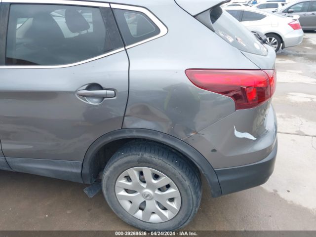 JN1BJ1CPXKW219202 Nissan Rogue Sport S